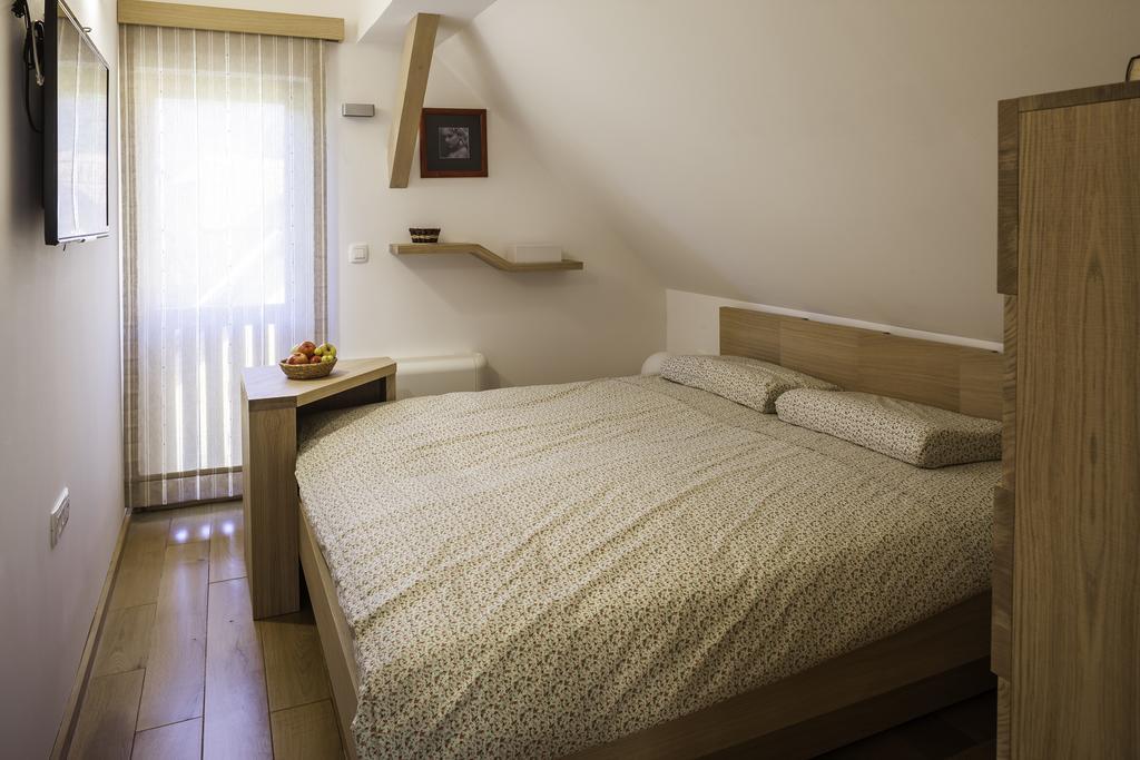 Guest House Kalska Domacija Semic Номер фото