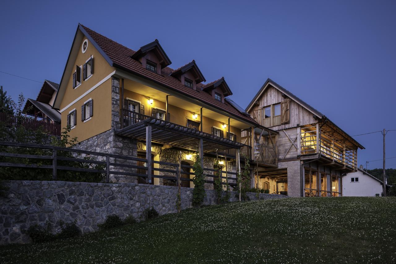 Guest House Kalska Domacija Semic Екстер'єр фото